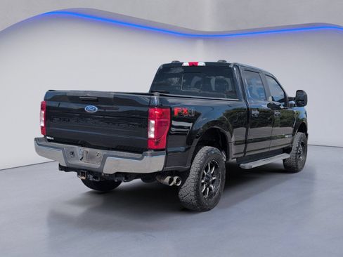 Used 2021 Ford F250 XL w/ STX Appearance Package AWD/4WD image 3