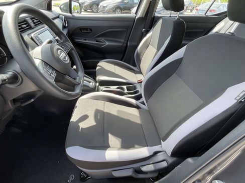 Used 2025 Nissan Versa S w/ S Plus Package image 12