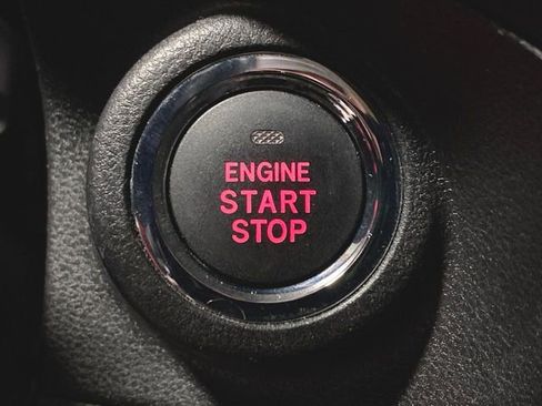 Used 2019 Subaru Ascent Premium w/ Popular Package #3 image 16