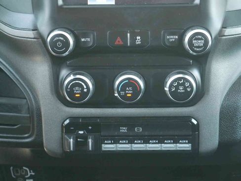 Used 2023 RAM 3500 Tradesman w/ Chrome Appearance Group AWD/4WD image 8
