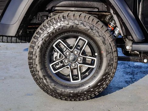 New 2026 Jeep Gladiator Mojave AWD/4WD image 12
