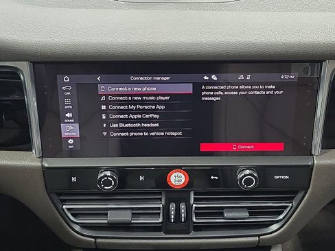 Used 2025 Porsche Macan image 17