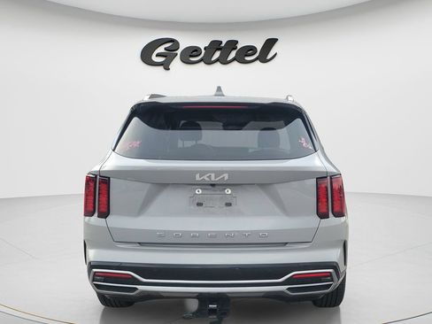Used 2022 Kia Sorento EX FWD image 11