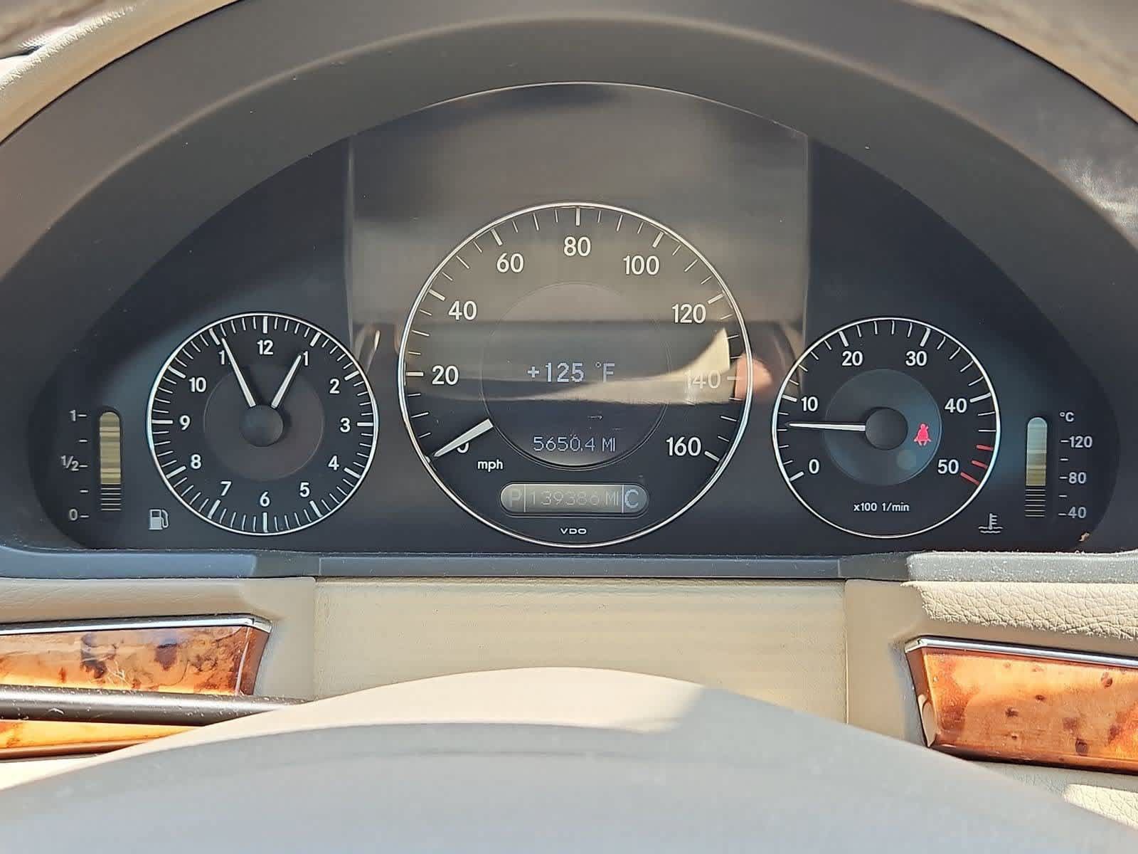 Used 2006 Mercedes-Benz E 320 CDI Sedan image 31