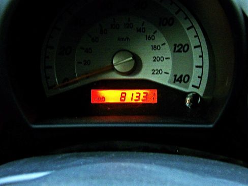 Used 2010 Scion tC FWD image 12