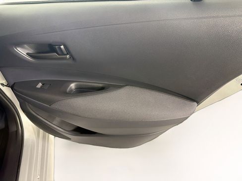 Used 2026 Toyota Corolla LE FWD image 27