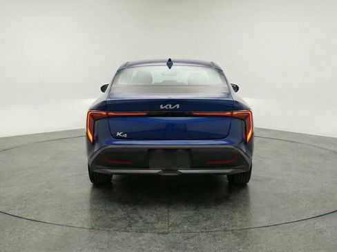 Used 2025 Kia K4 LXS image 7