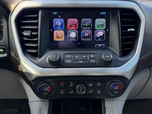 Used 2019 GMC Acadia SLT FWD image 22