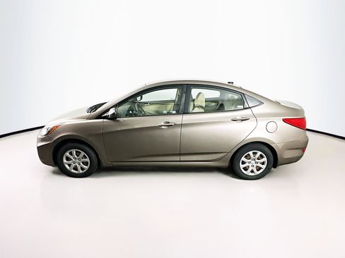Used 2012 Hyundai Accent GLS w/ Comfort Pkg 2 FWD image 4