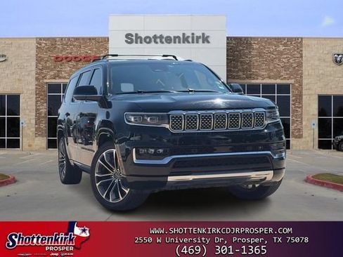 Used 2022 Jeep Grand Wagoneer Series III w/ Rear Seat Video Group 1 AWD/4WD image 1