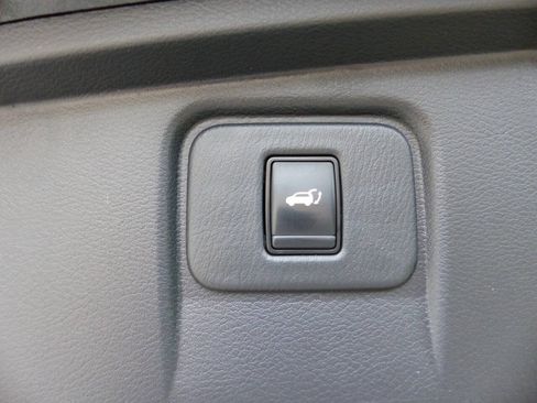 Used 2019 Nissan Murano SL AWD/4WD image 44