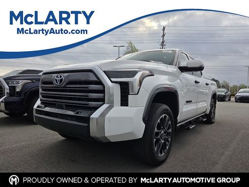 Used 2023 Toyota Tundra Limited image 1