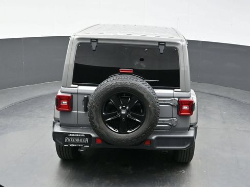 Used 2023 Jeep Wrangler Unlimited Sahara AWD/4WD image 38