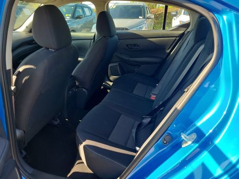 Certified 2024 Nissan Sentra SV FWD image 10