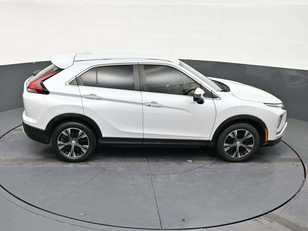 Used 2022 Mitsubishi Eclipse Cross SE FWD image 16