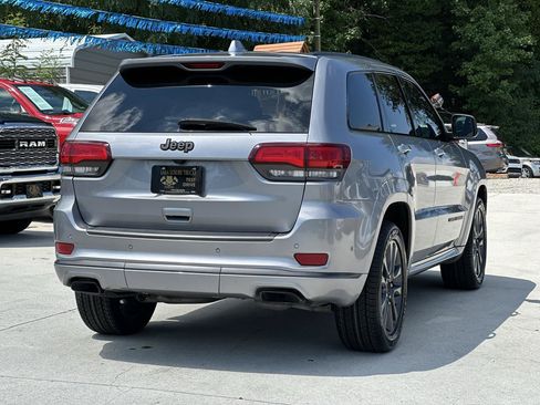 Used 2019 Jeep Grand Cherokee High Altitude RWD image 7