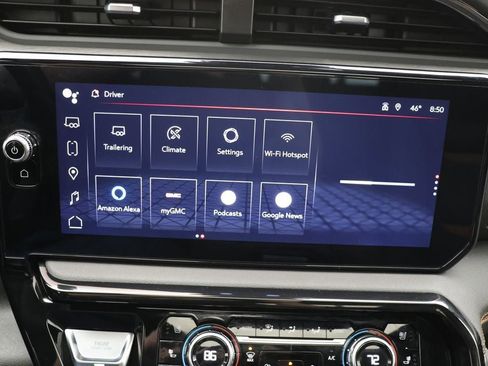 Used 2023 GMC Sierra 1500 AT4 w/ AT4 Premium Package image 31