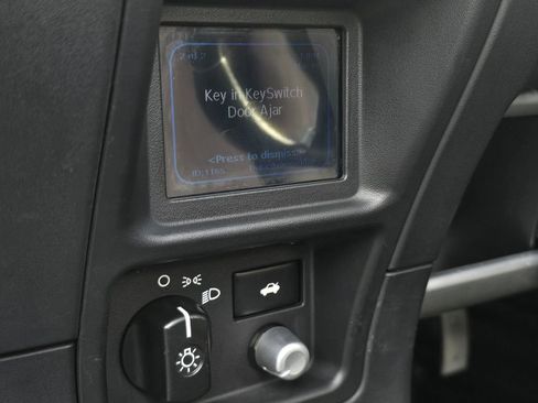 Used 2008 Tesla Roadster RWD image 23