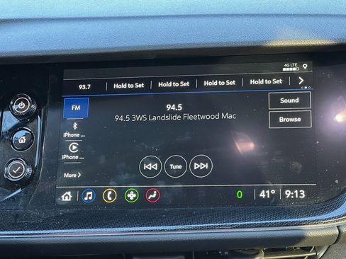 Used 2023 Buick Envision Preferred w/ Sport Touring Package image 11