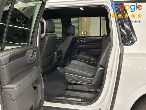 Used 2023 Chevrolet Suburban RST w/ Luxury Package RWD image 14