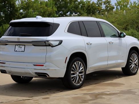 New 2026 Buick Enclave Avenir w/ Super Cruise Package image 8