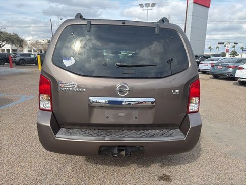 Used 2008 Nissan Pathfinder LE image 4