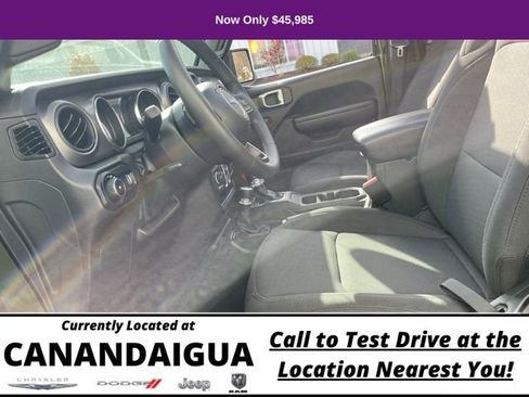 Used 2023 Jeep Wrangler Unlimited Sport image 15