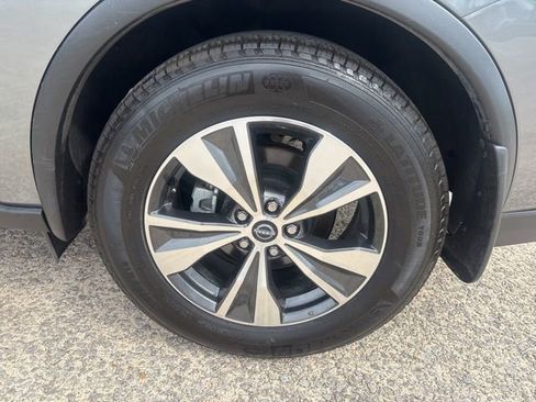 Used 2024 Nissan Murano SV image 27