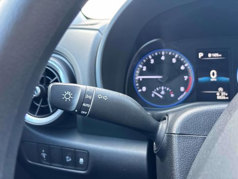 Used 2023 Hyundai Kona SEL image 27