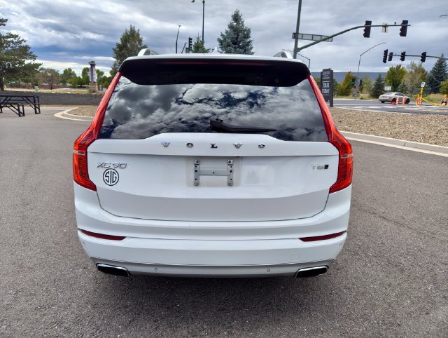 Used 2016 Volvo XC90 T6 Momentum w/ Momentum Plus Package AWD/4WD image 4