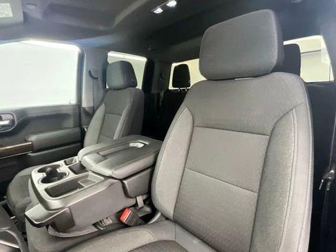 Used 2020 Chevrolet Silverado 1500 LT w/ Trailering Package image 5