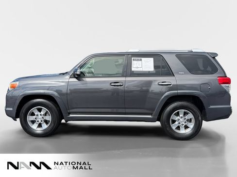 Used 2013 Toyota 4Runner SR5 w/ Convenience Pkg RWD image 2