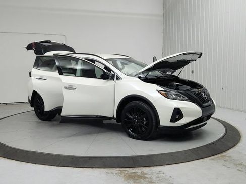 Used 2024 Nissan Murano SV w/ SV Midnight Edition Package FWD image 10