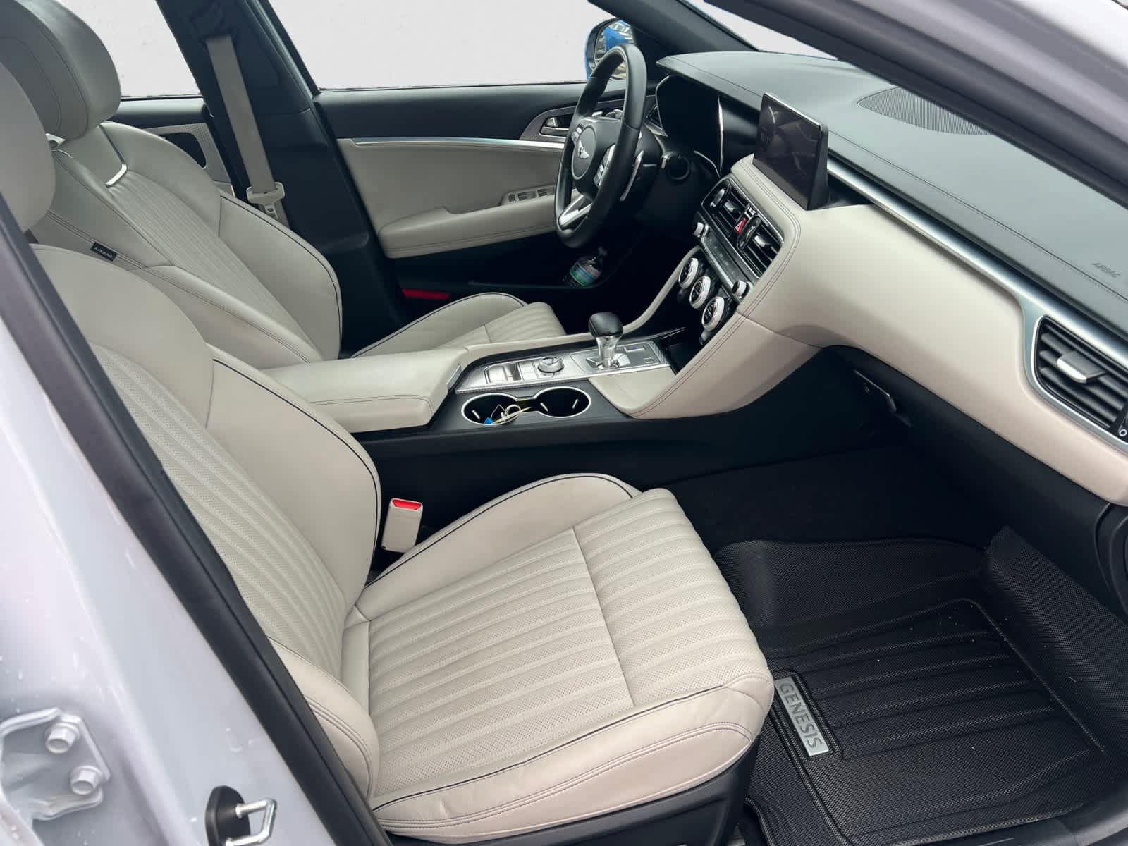 Used 2023 Genesis G70 2.0T w/ Sport Prestige Package AWD/4WD image 15