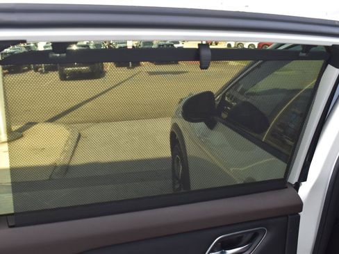 Used 2023 Nissan Rogue Platinum w/ Platinum Premium Package FWD image 53