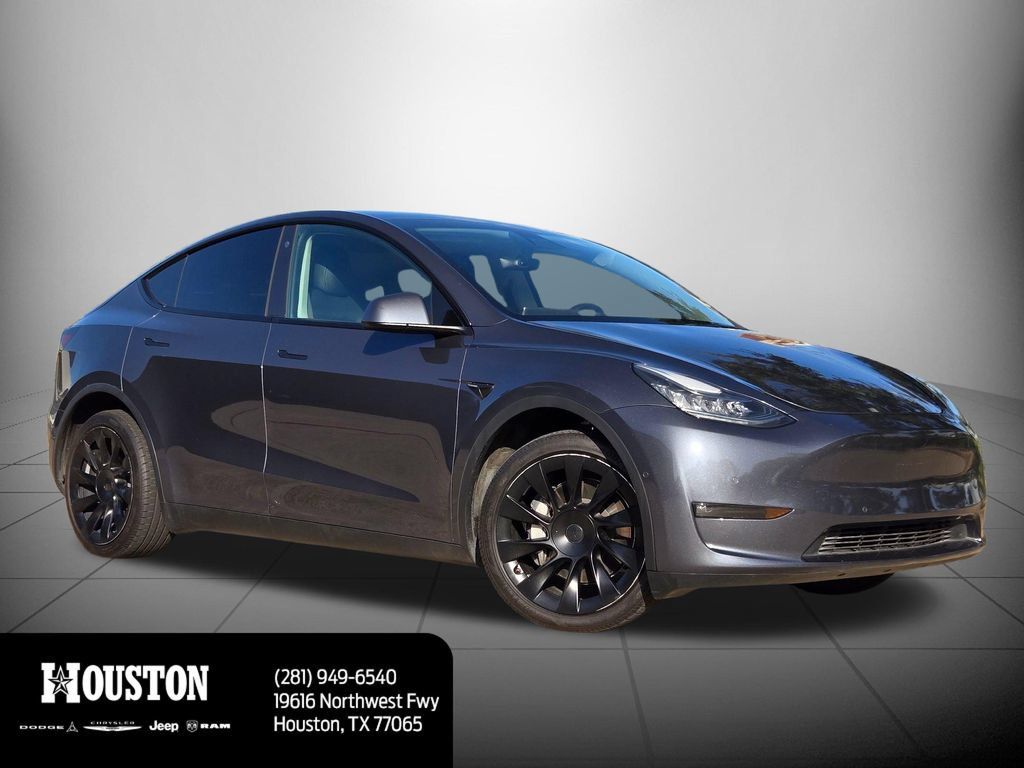 Used 2021 Tesla Model Y Long Range AWD/4WD image 3