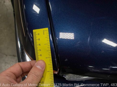 Used 1990 BMW 735i image 32