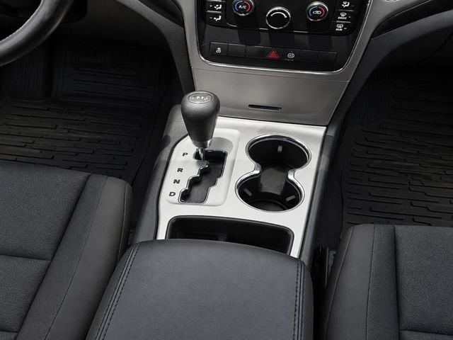Used 2012 Jeep Grand Cherokee Laredo w/ Laredo E Group AWD/4WD image 27