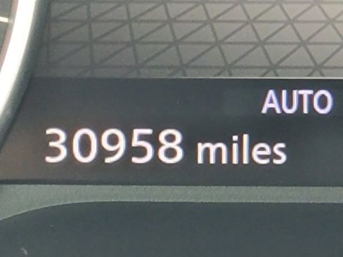 Used 2023 Nissan Pathfinder SL image 33