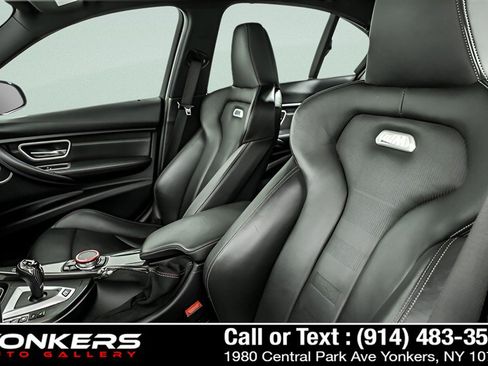 Used 2017 BMW M3 RWD image 12