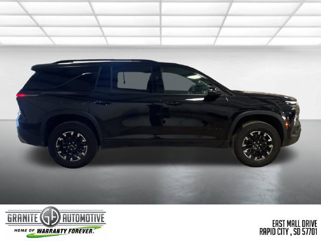 Used 2025 Chevrolet Traverse Z71 w/ Driver Confidence Package AWD/4WD image 10