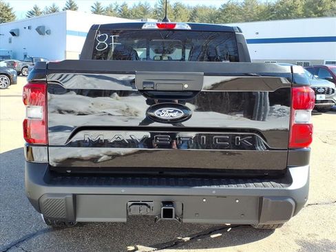 New 2026 Ford Maverick Lariat w/ Black Appearance Package image 6