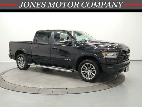 Used 2021 RAM 1500 Laramie AWD/4WD image 1