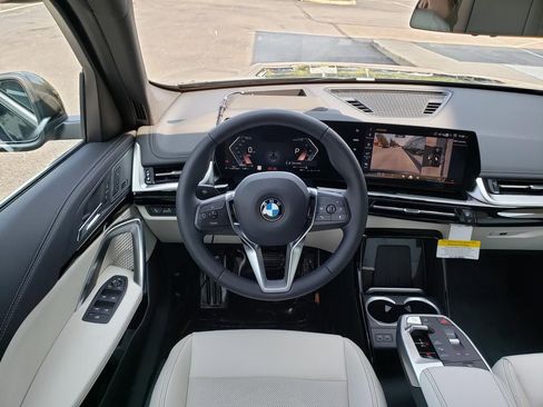 Used 2026 BMW X1 xDrive28i image 13