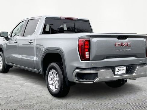 Used 2026 GMC Sierra 1500 SLE w/ Preferred Package image 4