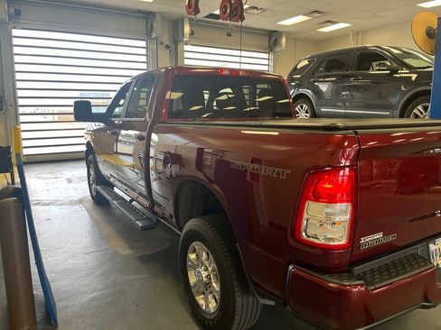 Used 2024 RAM 2500 Big Horn w/ Sport Appearance Package AWD/4WD image 8