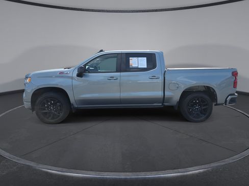 Used 2023 Chevrolet Silverado 1500 RST w/ Z71 Off-Road Package AWD/4WD image 5