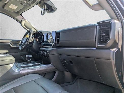 Used 2022 Chevrolet Silverado 1500 LTZ w/ LTZ Premium Package image 21