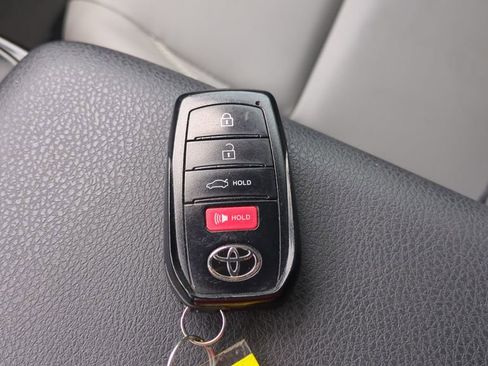 Certified 2025 Toyota Camry SE w/ Convenience Package image 27