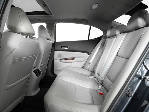 Used 2016 Acura TLX V6 SH-AWD w/ Technology Pkg image 18